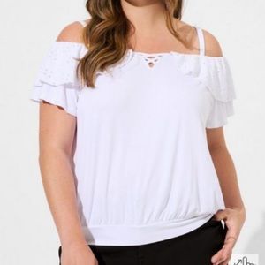 Torrid torrid super soft cold shoulder eyelet ruffle crop top size 5